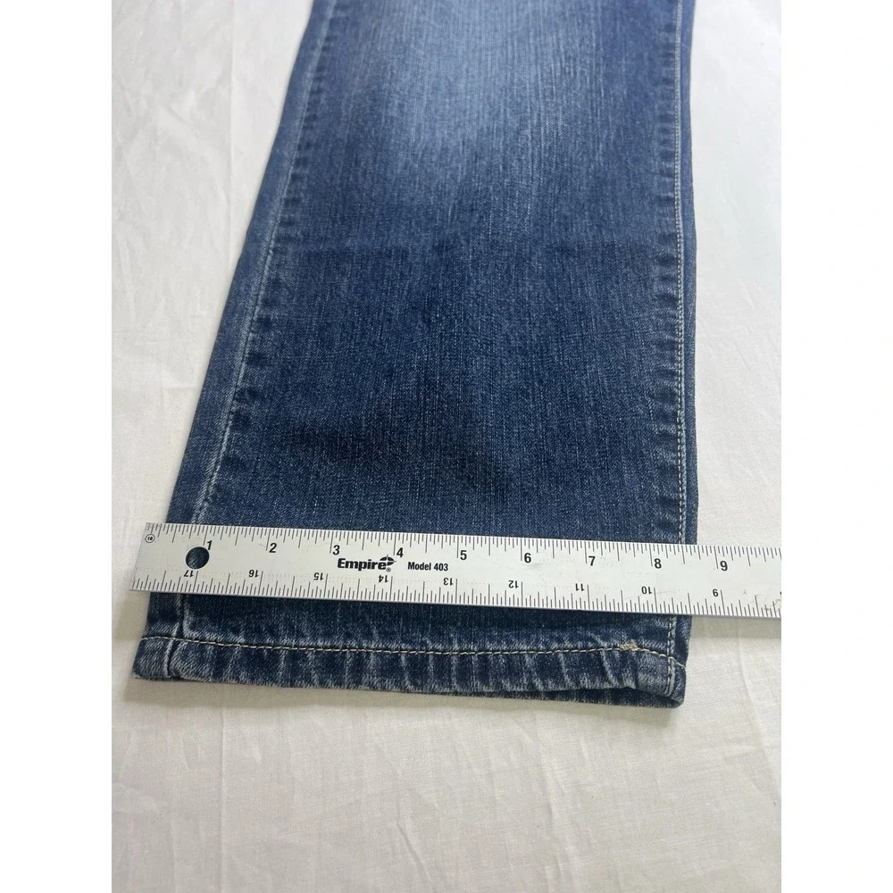 Calvin Klein Men's Jeans 36x32‎ Easy Fit Tapered leg Medium Wash Cotton